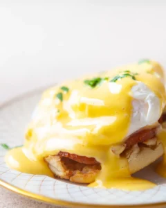 Learn How to Make Eggs Benedict - Step-by-Step Guide